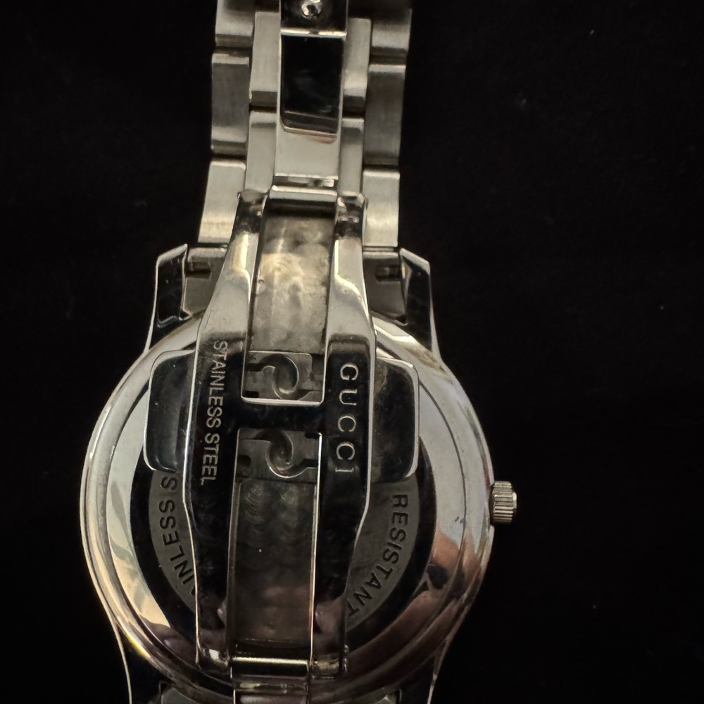 GUCCI black stainless steel watch with date. - Picture 10 of 16